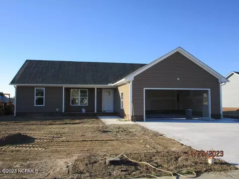 1665 Cedar Point Cir, Elizabeth City, NC 27909