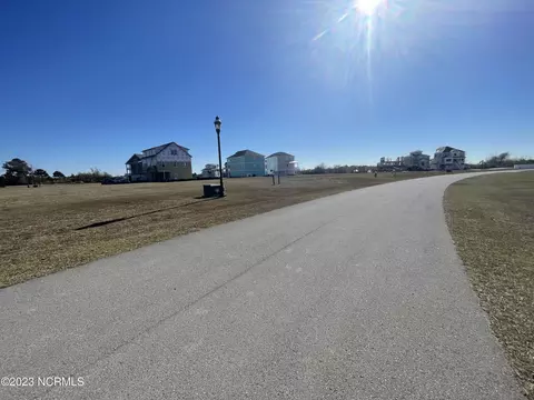 216 Marshside Lndg, Holly Ridge, NC 28445