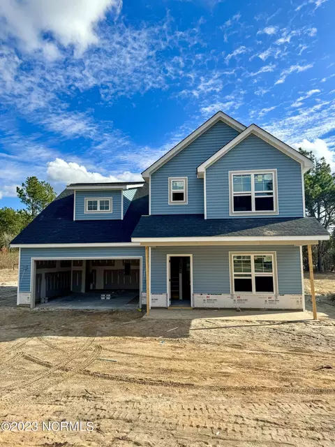 623 Reservation Rd, Aberdeen, NC 28315