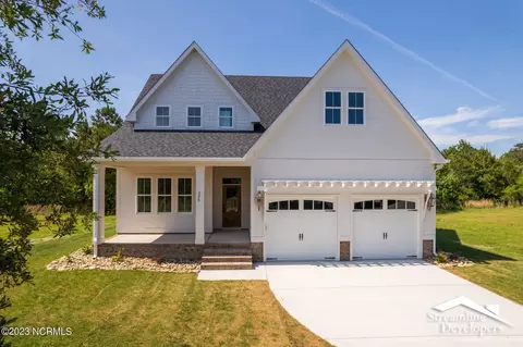 208 Cumberland St, Newport, NC 28570