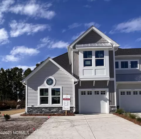 7422 Springwater Dr, Wilmington, NC 28411
