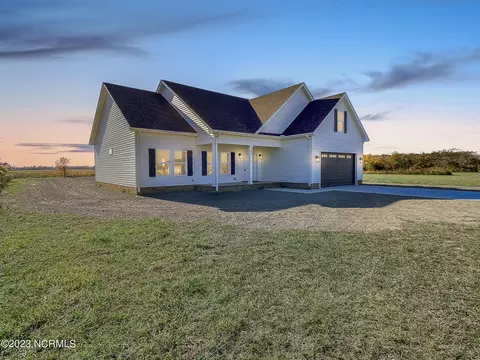 105 Durant St, Hertford, NC 27944