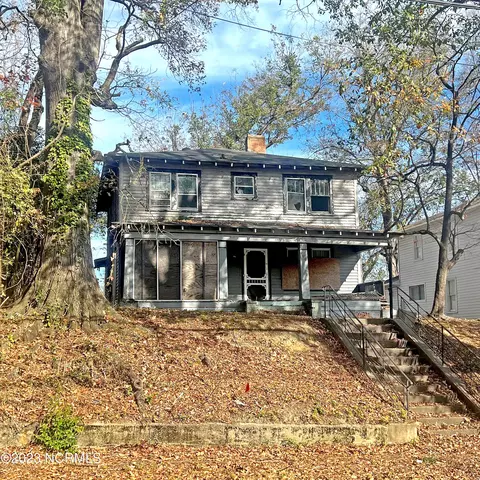 502 W 4th St, Greenville, NC 27834