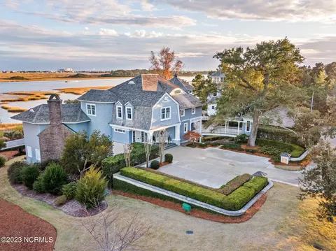 1035 Ocean Ridge Dr, Wilmington, NC 28405