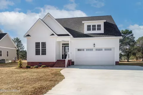 1033 Birchwood Dr, Nashville, NC 27856