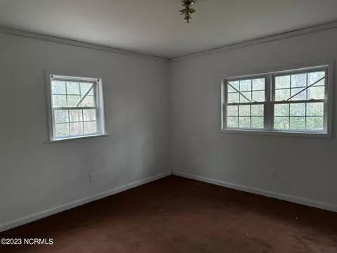 152 Mccoy Dr, Hoffman, NC 28347 photo 6