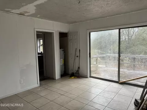 152 Mccoy Dr, Hoffman, NC 28347 photo 9