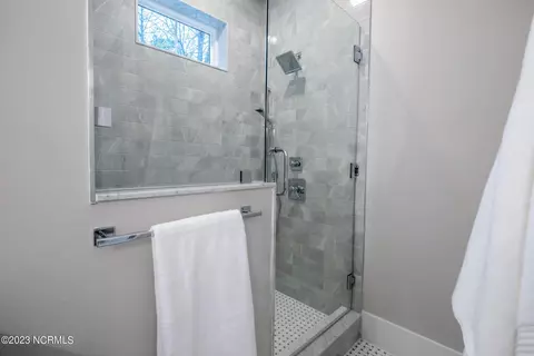 Bath - 3 Torrey Pines Pl, Pinehurst, NC 28374 photo 5 of 8