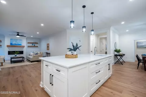 Kitchen - 3 Torrey Pines Pl, Pinehurst, NC 28374 photo 4 of 6