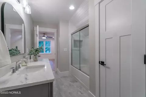 Bath - 3 Torrey Pines Pl, Pinehurst, NC 28374 photo 8 of 8