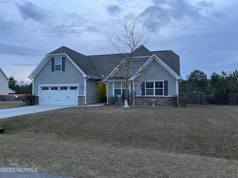 204 Marissa Ct, Jacksonville, NC 28540