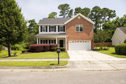 213 Longmeadow Dr, Wilmington, NC 28412