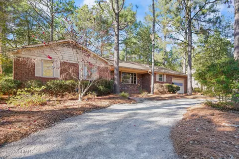 115 Lost Tree Rd, Pinehurst, NC 28374 photo 3