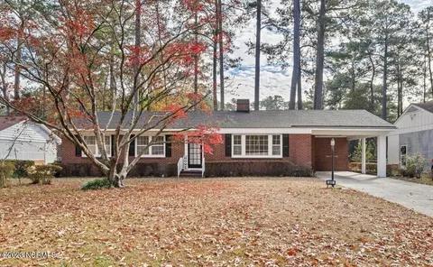 845 Burton St, Rocky Mount, NC 27803