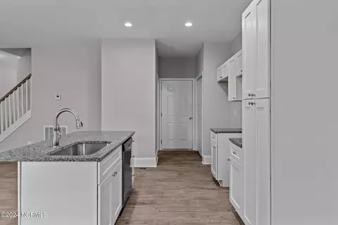 334 Smith St, Vass, NC 28394 photo 8