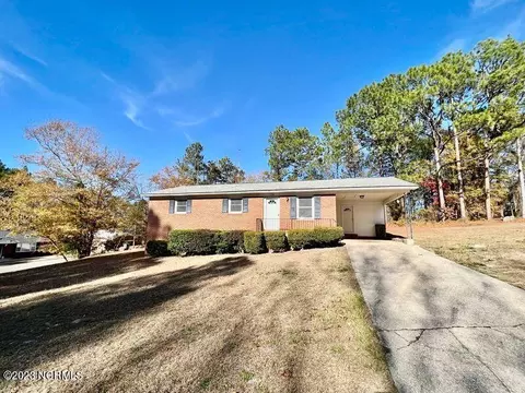 104 Sams Ave, Hamlet, NC 28345