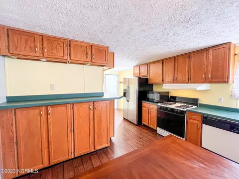 181 Old Whitfield Rd, Hampstead, NC 28443 photo 13