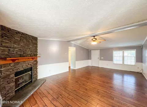 181 Old Whitfield Rd, Hampstead, NC 28443 photo 9