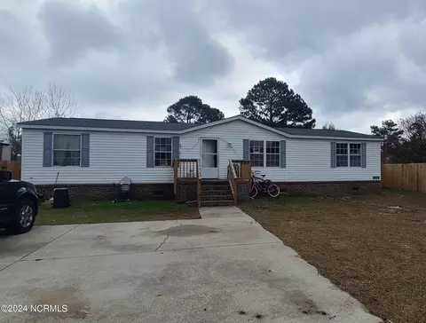 124 Faris Dr, Grandy, NC 27939