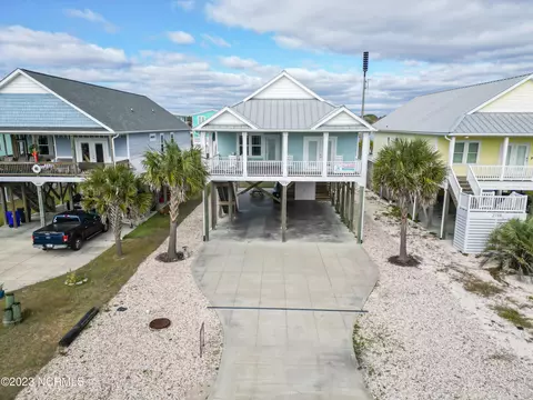 2720 W Dolphin Dr, Oak Island, NC 28465
