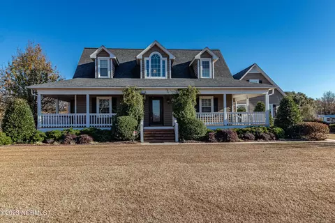 106 Misty Ln, Goldsboro, NC 27530