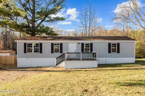 4013 Watson Seed Farm Rd, Whitakers, NC 27891
