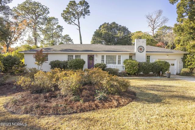110 Green Forest Dr, Wilmington, NC 28409