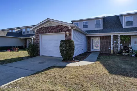 4028 Winds Ridge Dr, Wilmington, NC 28409
