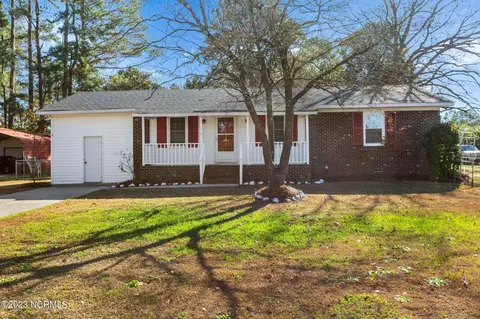 1931 L T Hardee Rd, Greenville, NC 27858