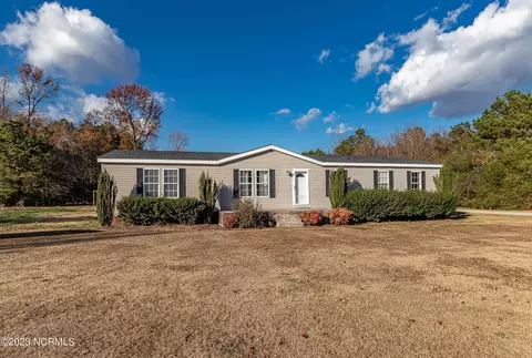 1550 Lancaster Rd # D, Pikeville, NC 27863