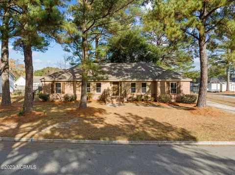 300 Trey Dr, Greenville, NC 27834