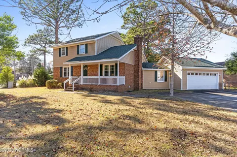 5210 Hunters Trl, Wilmington, NC 28405