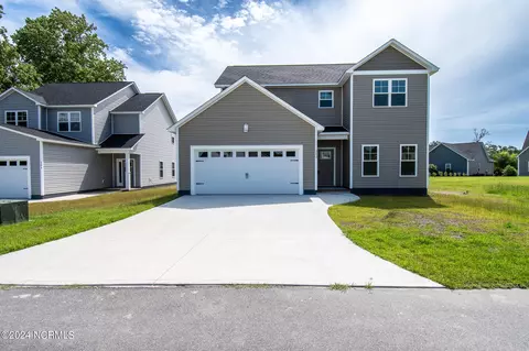 202 Baker Rd, Hubert, NC 28539