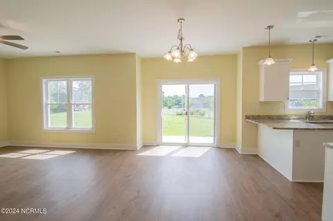 202 Baker Rd, Hubert, NC 28539 photo 11