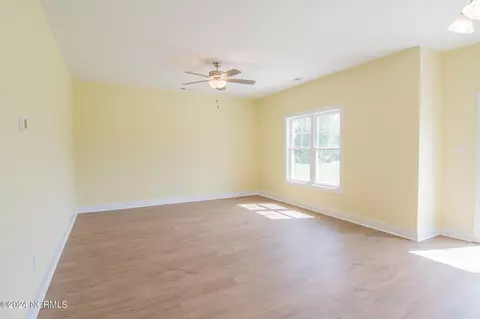 202 Baker Rd, Hubert, NC 28539 photo 12