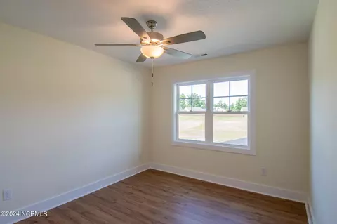Bedroom - 204 Baker Rd, Hubert, NC 28539 photo 3 of 7
