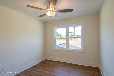 Bedroom - 204 Baker Rd, Hubert, NC 28539 photo 2 of 7