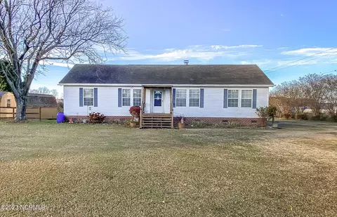 100 Penland Dr, Moyock, NC 27958
