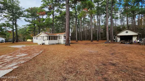 184 N Pigott Rd, Gloucester, NC 28528 photo 2