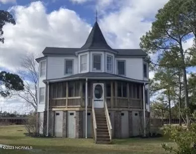 137 Nc Highway 45, Swanquarter, NC 27885