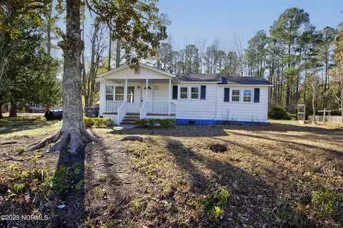 538 Harris Creek Rd, Jacksonville, NC 28540