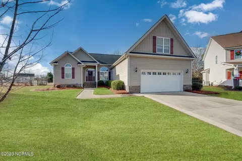 400 Southland Dr, Greenville, NC 27858