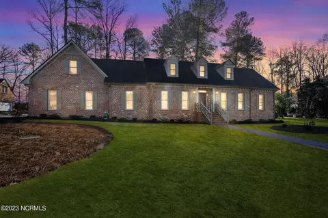 209 Ashmore Ln, Rocky Mount, NC 27804
