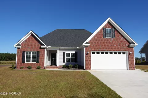 912 Finn Ct, Greenville, NC 27834
