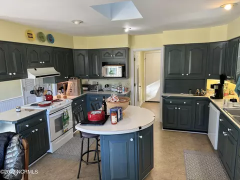 40 Thunderbird Cir, Pinehurst, NC 28374 photo 2