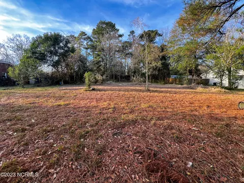 202 S Glenburnie Rd, New Bern, NC 28562