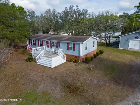 1090 Cockleshell Dr SW, Supply, NC 28462