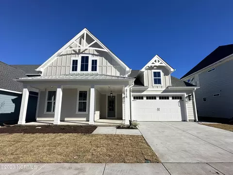 3715 Mason Port Dr #83, Wilmington, NC 28409