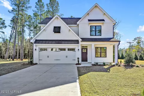 26 Saratoga Way, Rocky Point, NC 28457