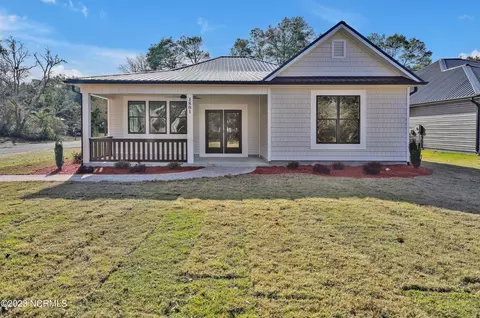 1801 W Oak Island Dr, Oak Island, NC 28465